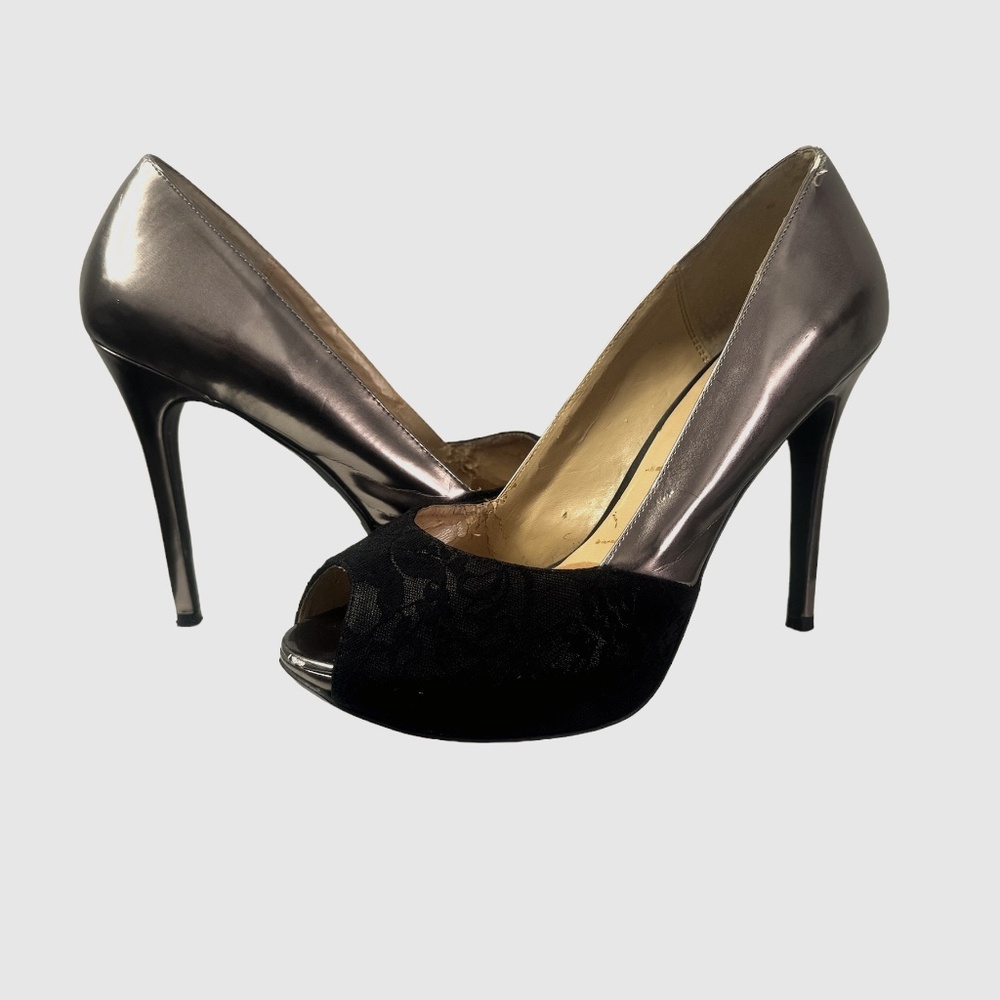 Pewter Lace Platform Pump